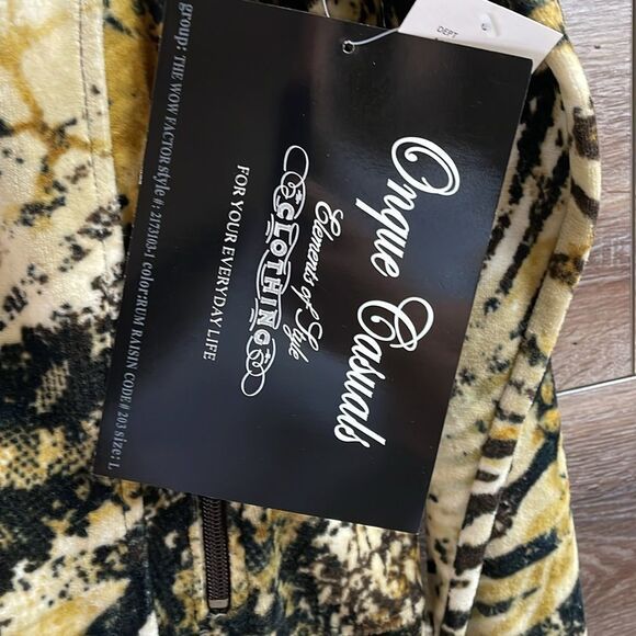 NWT Onque Casuals Animal Print Zip Up Jacket, Size L, Color: Rum Raisin - Picture 4 of 7